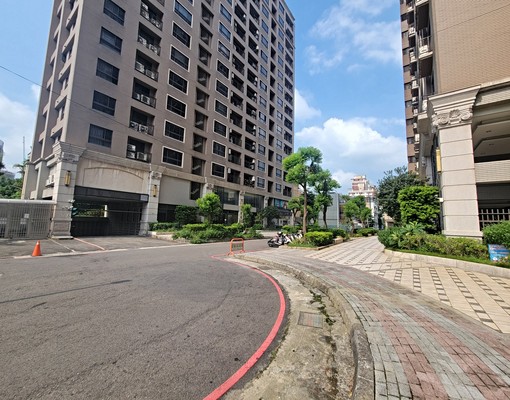 近桃園中路特區巴黎馥三房車 - Image 10