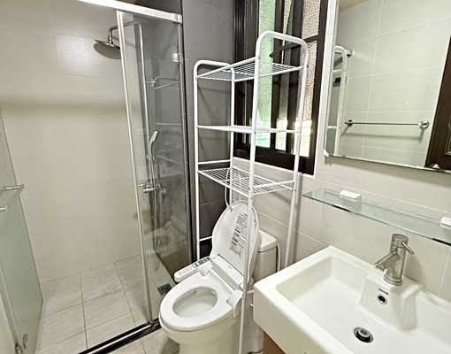 大寮.三隆電梯邊間美2房.衛浴開窗~可租補 - Image 9