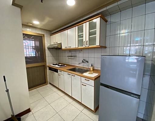 社宅免收費✅河堤社區✅衛浴開窗✅兩房✅可租補 - Image 3