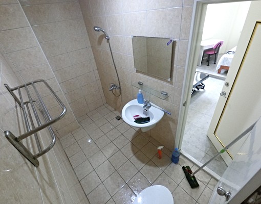 你不會消失💖可租補大面窗採光衛浴窗💖室內機車位 - Image 10