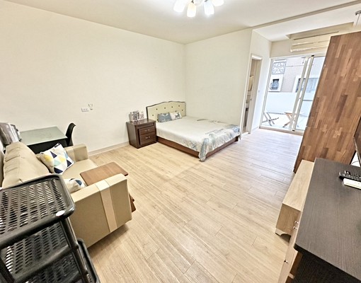 🌈超大空間⭐便宜⭐室內機車位⭐可雙租補⭐陽台獨洗曬⭐大露臺 - 591租屋網 - Image 3