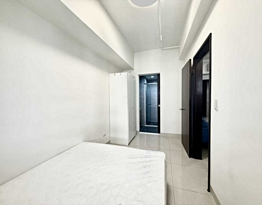 楠梓|高大特區｜冠傑UI｜2房2衛+平車|家具電齊全|可租補 - Image 10