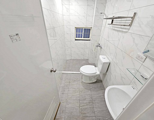 近大里國小運動公園~全新完工~租屋補助~陽台獨洗 - Image 5