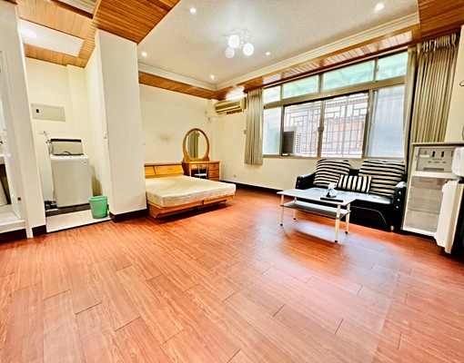 哇噻哇噻💯大坪數獨洗套房‼️已換全新床墊🔥機車位✨子母車 - Image 2