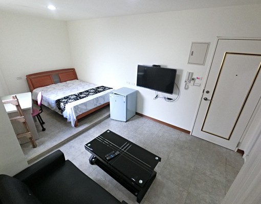 我最懂泥的心✨可租補大空間✨共洗曬代收包裹室內機車位 - Image 2