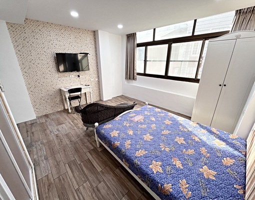 可雙租補★超採光★大坪數★近西區稀有地段★陽台獨洗曬★電梯 - Image 4