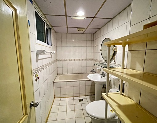 蘆洲電梯明亮大三房 - Image 9