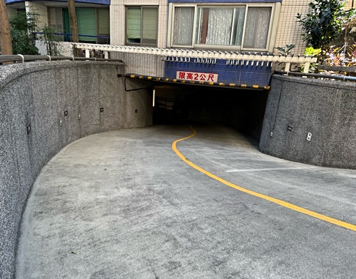 室內平面大車位，鄰近板橋花市，方省道及快速道路#64&#65 - 591租屋網 - Image 3