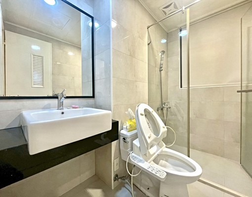 七期豪宅#兩房平面車#精裝#露臺戶 - Image 9