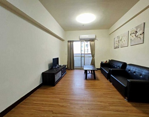 藝文區莊敬國小~明亮三房車 - Image 1