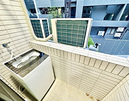 近一中街秀泰🌺全新未住🌺租補🌺電梯別墅🌺陽台獨洗🌺 - Image 9