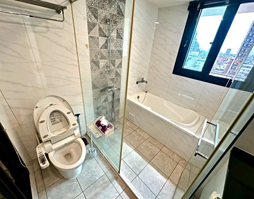 【DUA逢甲】🏡逢甲精裝宅✨電梯1+1房💫機下車位🚗 - 591租屋網 - Image 11