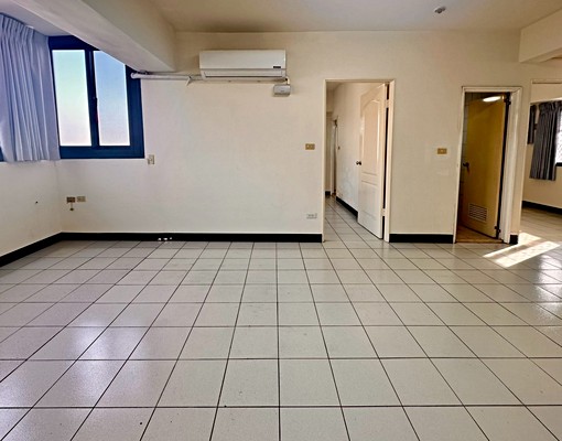 太平運動公園、東平夜市【電梯3房+平面車位】★可租補★可戶籍 - Image 3