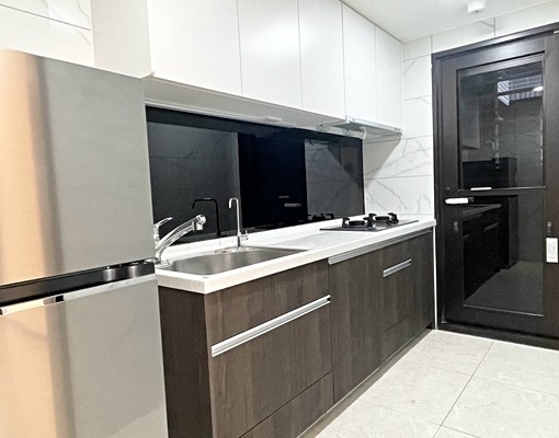 高樓層採光佳安靜全新優質三房(高鐵） - Image 3