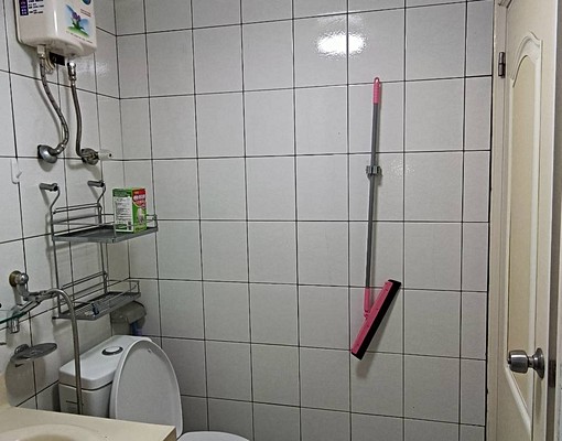 ~圓環車站旁近大遠百大坪數美套房便宜出租~ - 591租屋網 - Image 9