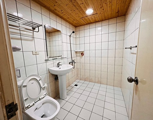 坐北朝南~育平五街🐥低價好房~一年起租 - Image 13