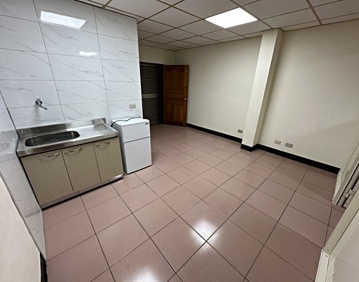 同義街全新整理大套房一房一廳 - Image 3