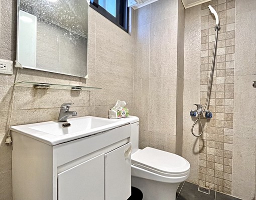 ✅很搶手👑陽台獨洗曬💗系統櫃流理台💗有機車位電梯套房 - Image 12