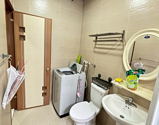 近藝文夜市~獨立洗衣機~超大坪數~可寵貓 - Image 4