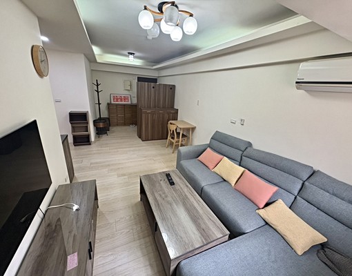 秒殺採光超級好#質感原子街兩房#可貓#屋主人很好#原子街 - Image 1