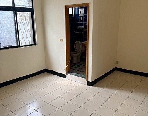 介壽路/廣豐桃德路整棟1～3F透天出租(屋主自租） - Image 11