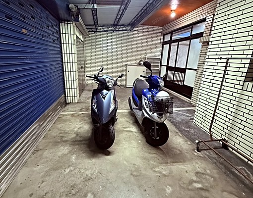 免仲介費!!社宅!可租補!交通便利!使用空間大可停車 - Image 12