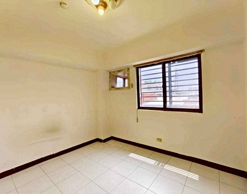 可租補/台電/長安街面寬方正採光4房電梯華廈 - Image 6