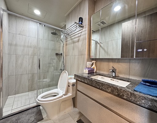 【九揚華威】新建案落成*拎包即可入住*不塞車5分鐘到高速公路 - Image 1