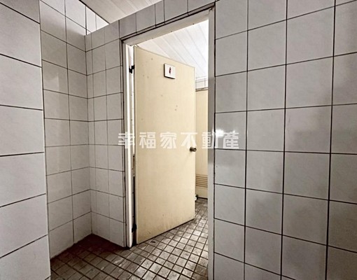 (租)小北百貨2F整層開放空間 - 591租屋網 - Image 9