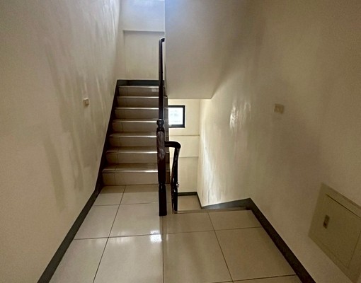 近68|可租補可報稅|整棟出租|家庭,公司合租|門前停車 - 591租屋網 - Image 8