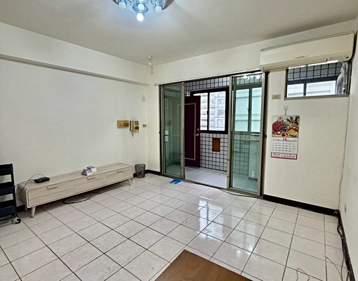 社會住宅《兆基》西盛商圈三房可補助* - Image 1