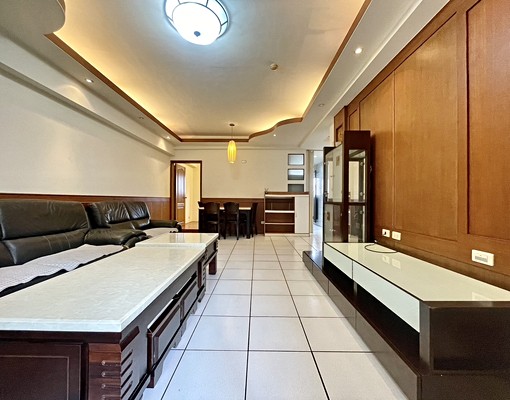 入門玄關|稀有一層一戶|角間三面採光|入門前陽台|可戶籍租輔 - Image 4