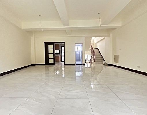 ~A21華夏路租整棟全新透店~ - 591租屋網 - Image 2