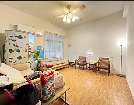 清幽住家租售皆可。車庫可停車，ㄧ樓有老人房。近屏基商圈。 - Image 2