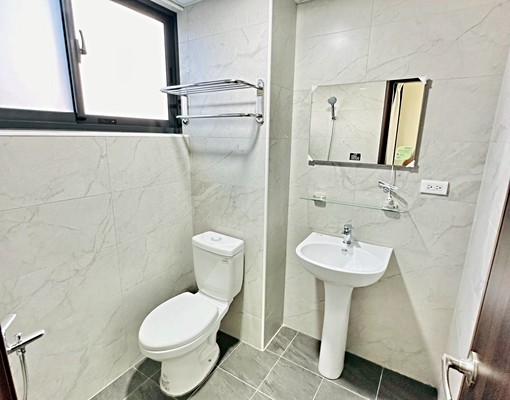 可雙租補✨可貓✨陽台獨洗✨子母車✨全新完工✨電梯✨多間可看 - Image 8