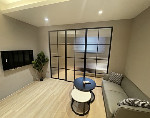 近學區火車站全新裝寬潢全新家具家電敞舒適大套房 - Image 5