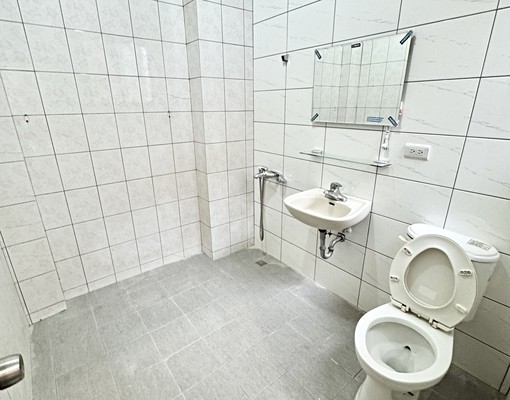 勤美商圈科博館🍁全新可寵兩房💕全配傢俱電 - Image 8