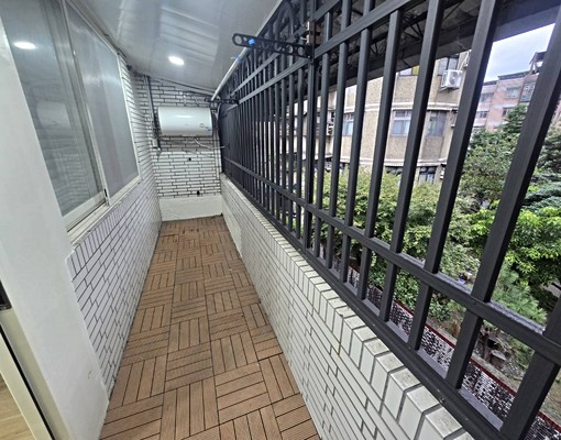 可租屋補助免仲介費近五堵車站兩房大陽台不可養寵物 - Image 11