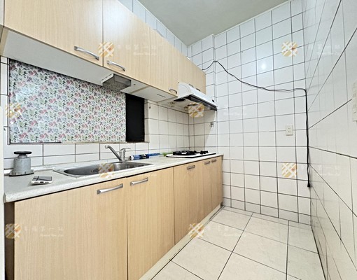 最便宜東山商圈透天#超俗3房#可租補#東山路 - Image 3