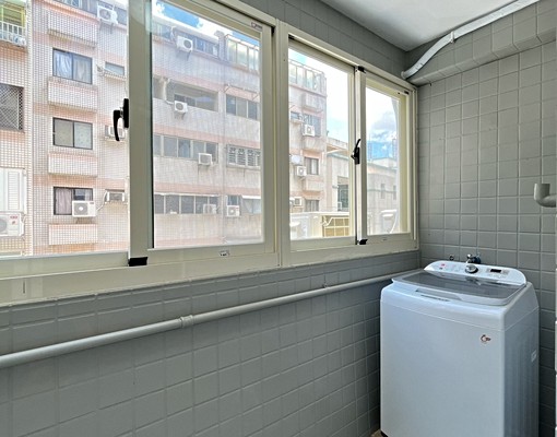 宏福五巷電梯大套房含管理費第四台網路水100電5元! - Image 6