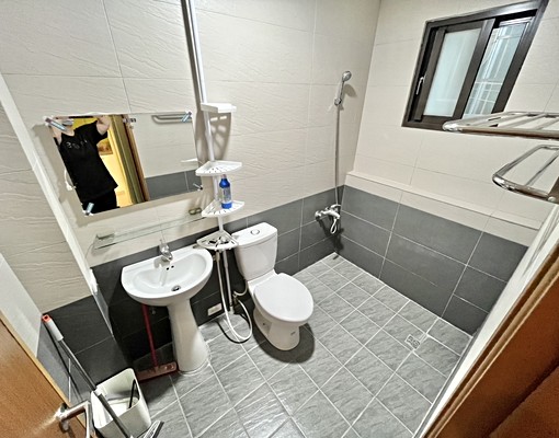 秀泰好市多豐樂中山醫首選🌟類一房一廳🌟流理臺🌟大露台 - Image 14