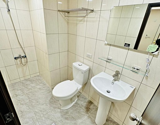 台水電大三房✅戶籍✅車位家具電✨全新整理✨大面採光✨興安商圈 - Image 12