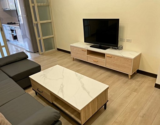 屋主自租🌈可租補可戶籍-富宇豐景三房+平面車位 - Image 1