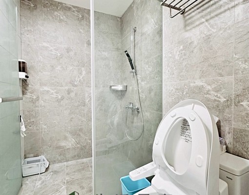 近光華商圈#超值全配兩房一廳#可開伙#台水台電#機上車位需租 - Image 8