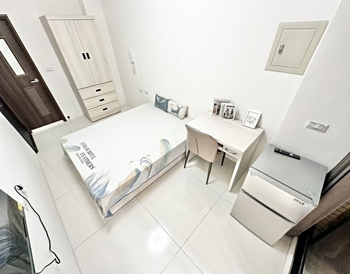 近一中👑陽台獨洗曬👑飲水機👑雙租補👑變頻冷暖冷氣 - Image 5