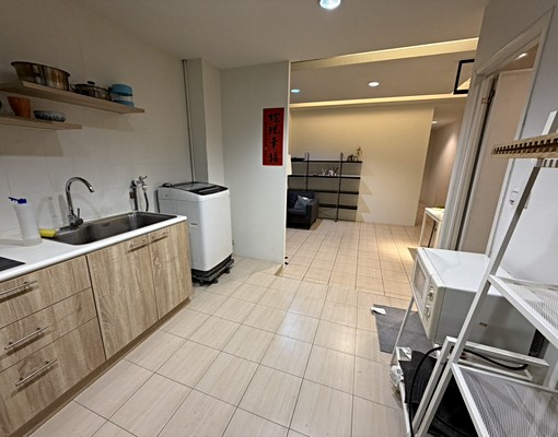 忠孝國小春水堂旁精裝修大3房可寵可租補 - Image 7