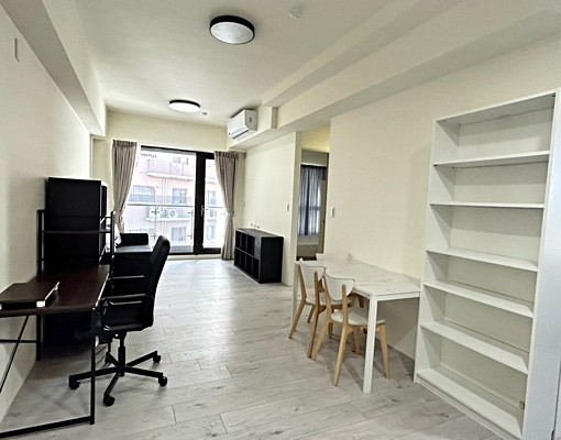 有中壢火車站商圈,走路可到家,生活機超優,傳世代2房 - Image 1