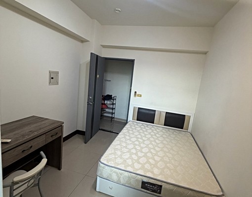 高翠路電梯陽台洗衣機浴室對外窗 - Image 2