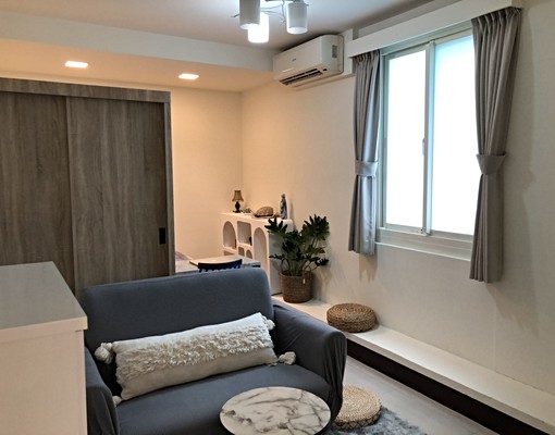 捷運江子翠三分鐘|通風明亮套房|限女性 - Image 1