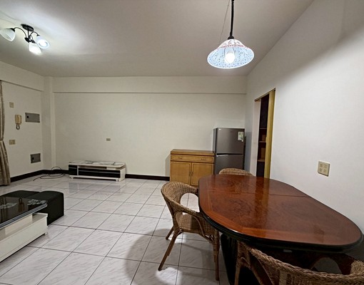 漂亮大3房全新傢俱電梯鄰潛龍國小+含車位 - Image 2